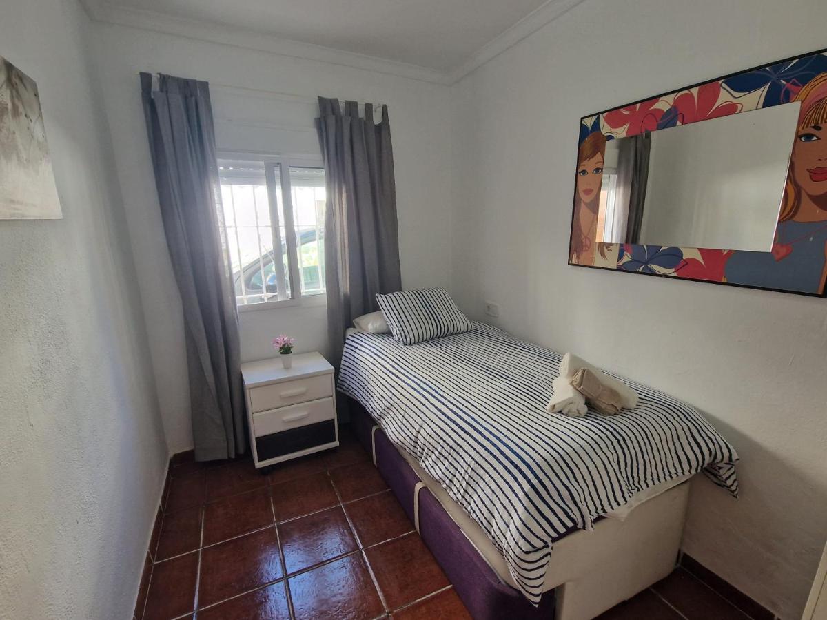Apartament Sunny Churriana-airport Ii *